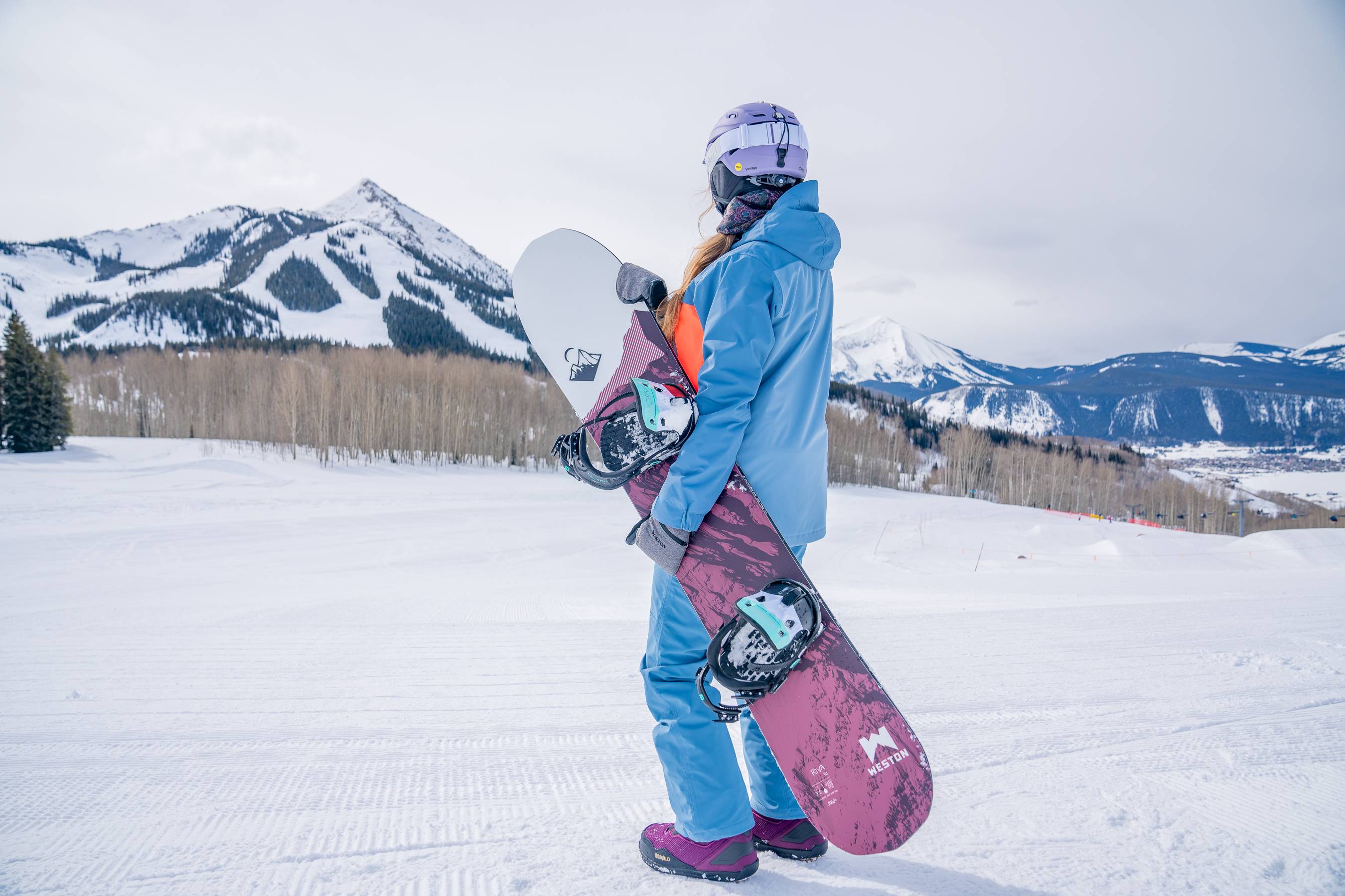 Darkfantasymagic: Real-Time Fantasy Snowboarding