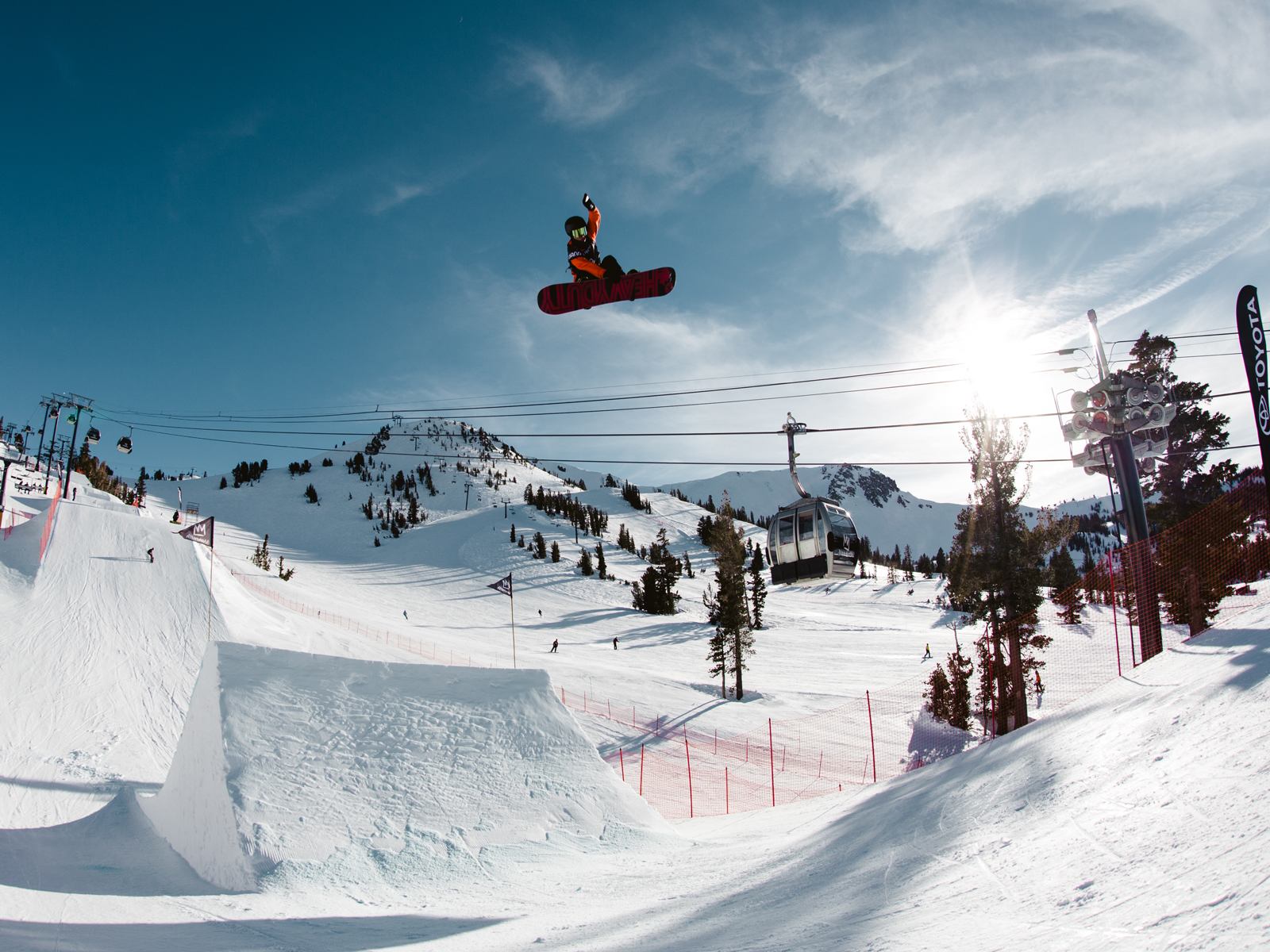 Darkfantasymagic: Ultimate Fantasy Snowboarding Leagues